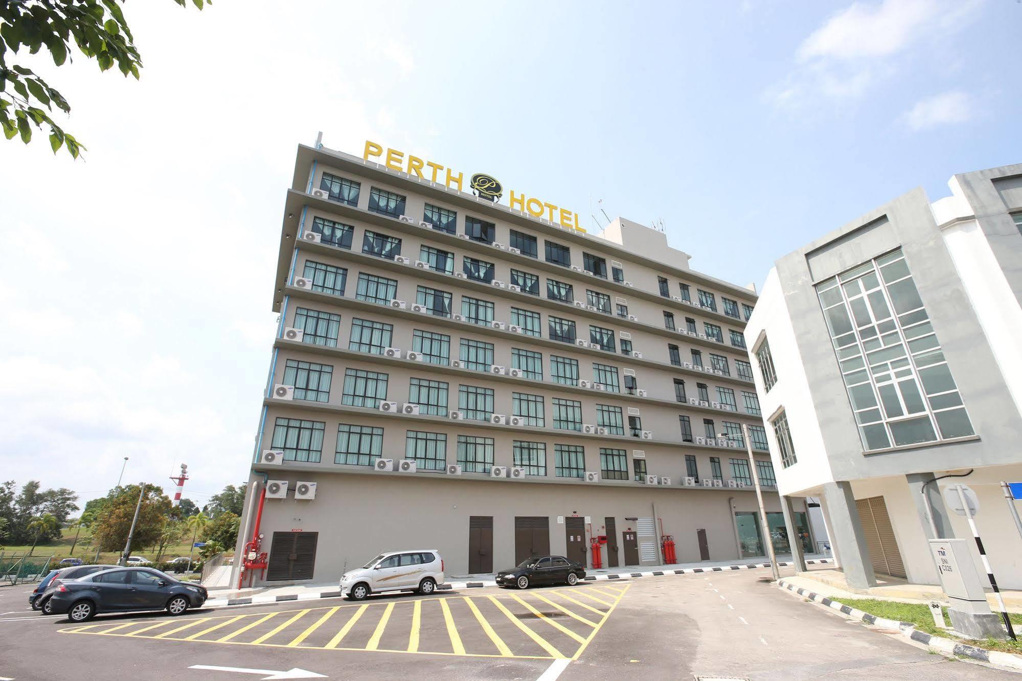 Hotel Sem9 Senai Kulai Exterior foto